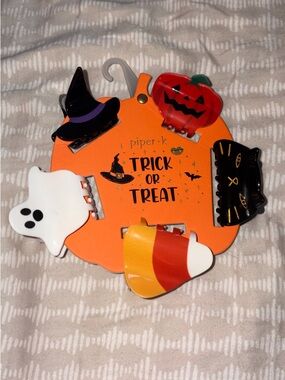 Piper K Halloween Hair Clips Set
